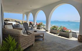La Siesta Suites
